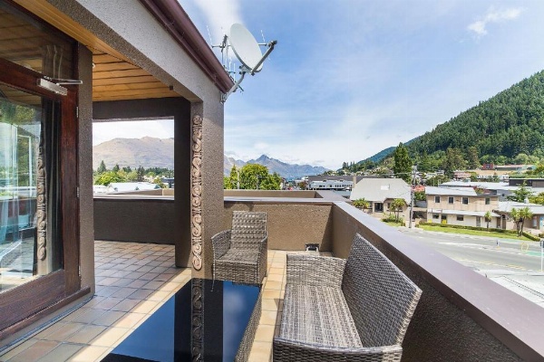 Tahuna Pod Hostel image 11